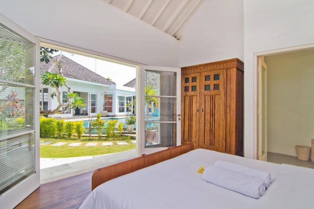 Batu Bolong Residence Canggu Buitenkant foto