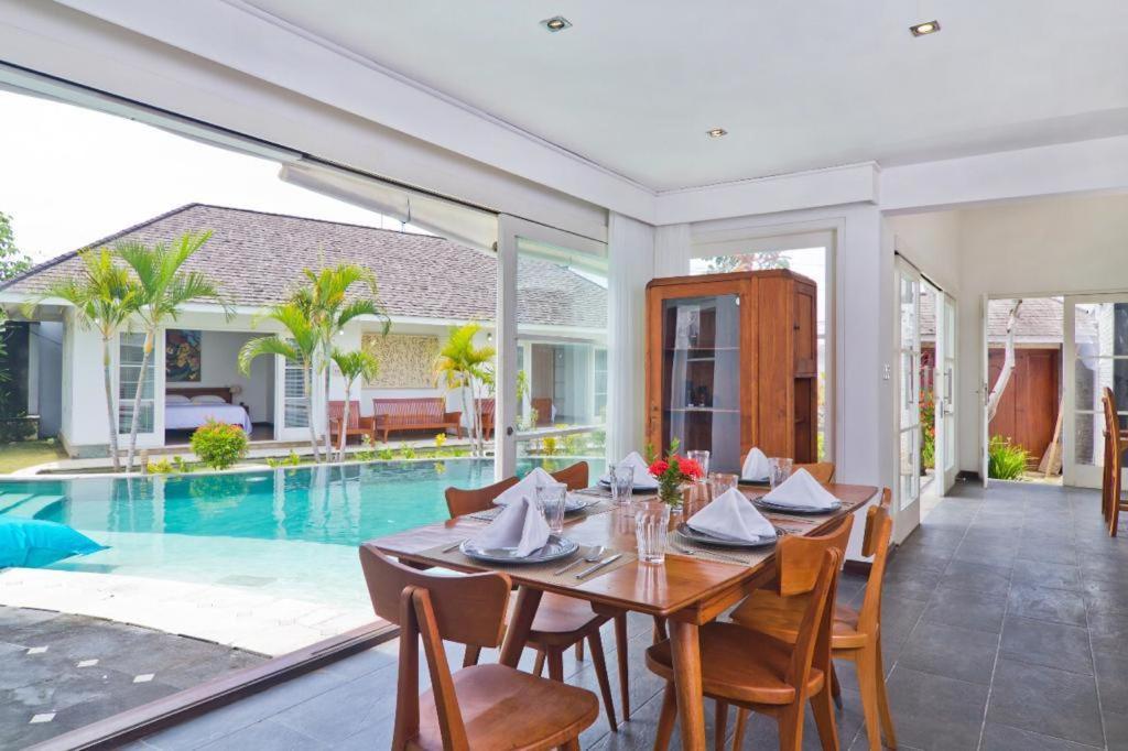 Batu Bolong Residence Canggu Buitenkant foto
